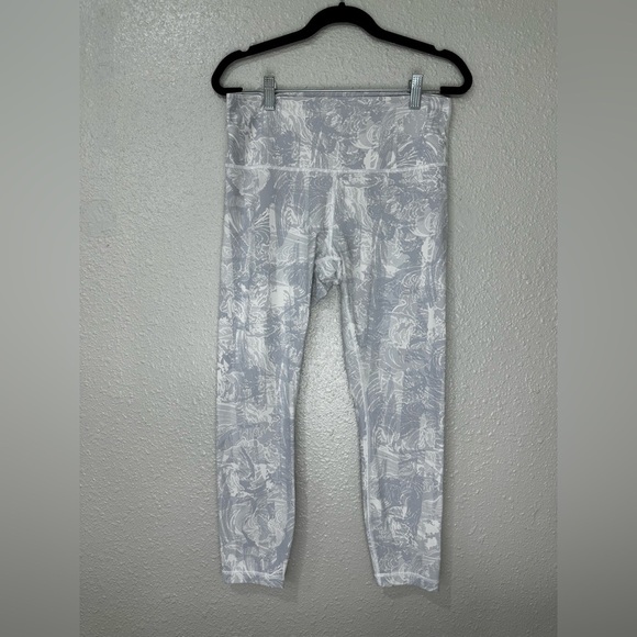 Lululemon Wunder Under High-Rise Tight 25" Size 10 - Picture 2 of 8